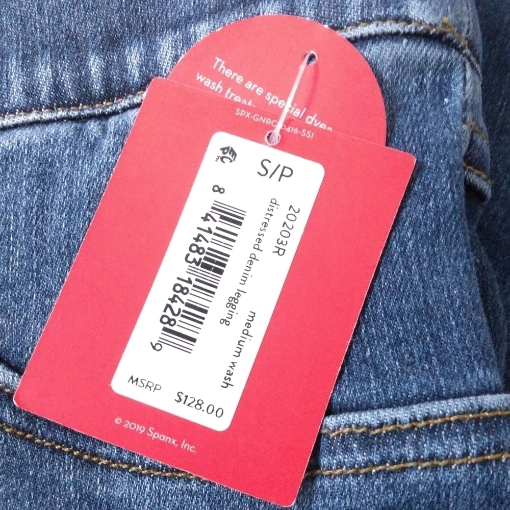 NWT SPANX Distressed Ankle Skinny Jeans $128 Small - Picture 13 of 15